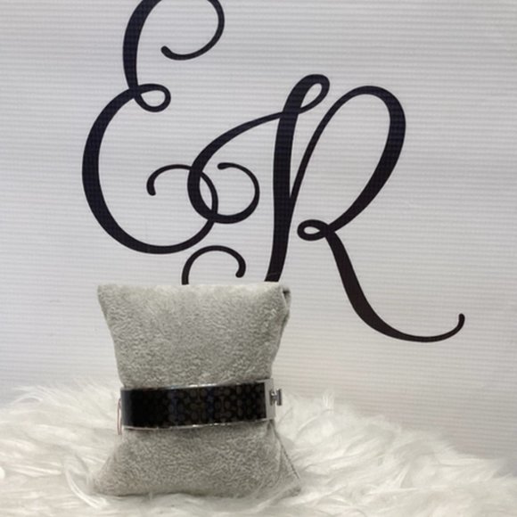 Coach Enamel Logo Bracelet - Picture 4 of 5